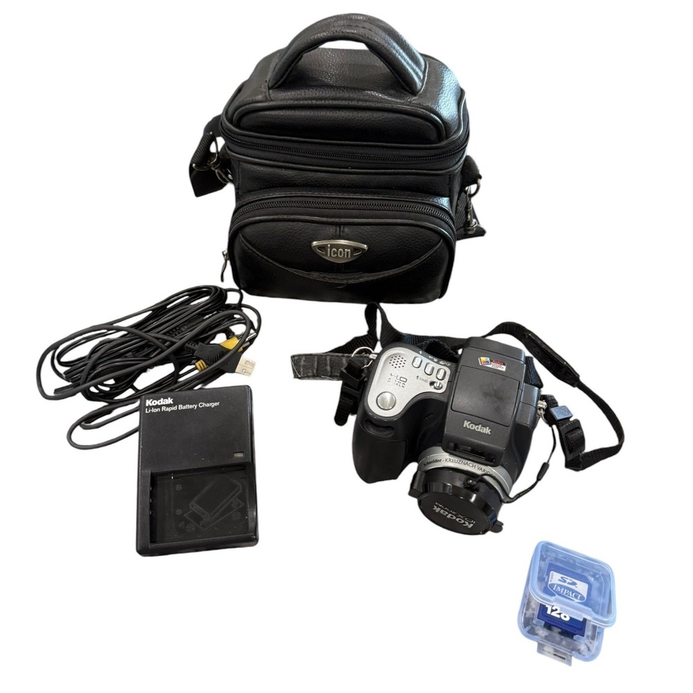Kodak EasyShare DX6490 4MP Digital Camera Bundle Charger Case SD Card Tested
